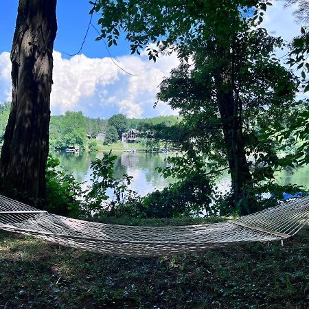 Camp Hudson Pines Villa Corinth Buitenkant foto