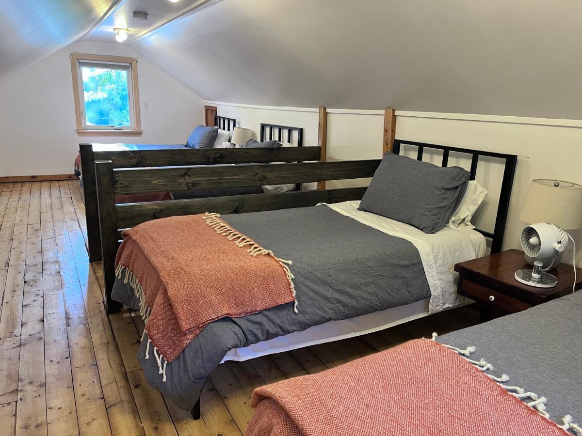 Camp Hudson Pines Villa Corinth Buitenkant foto