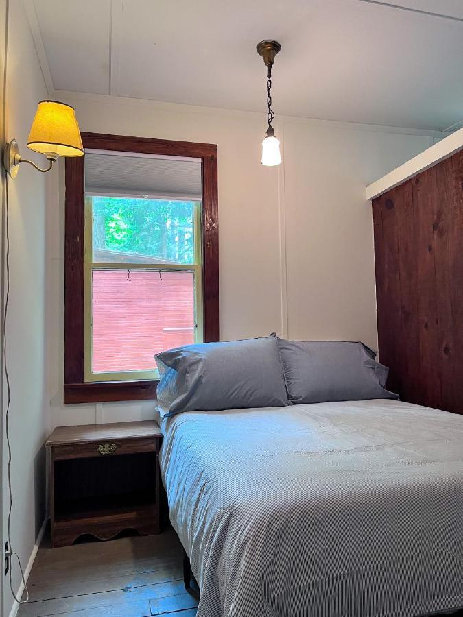 Camp Hudson Pines Villa Corinth Buitenkant foto
